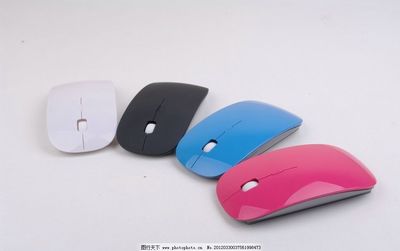多色鼠标 科技与个性的完美结合，数码配件的时尚新潮流
